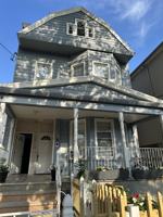 featured image of 156 Clerk St #2