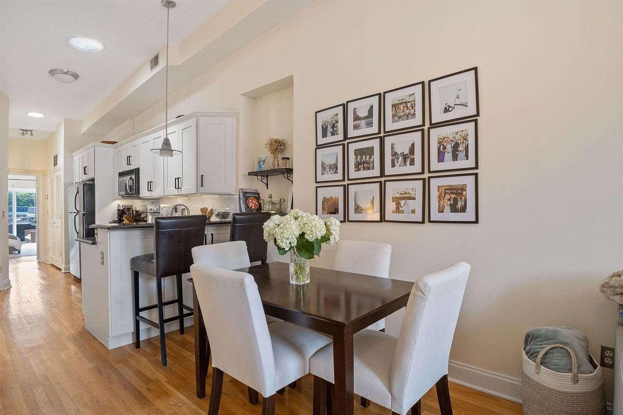 416 Monroe St #8 - Photo 4 of 14