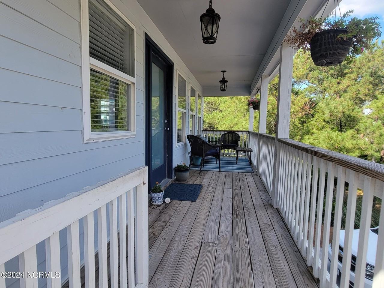 118 Wyndward Ct - Photo 3 of 33