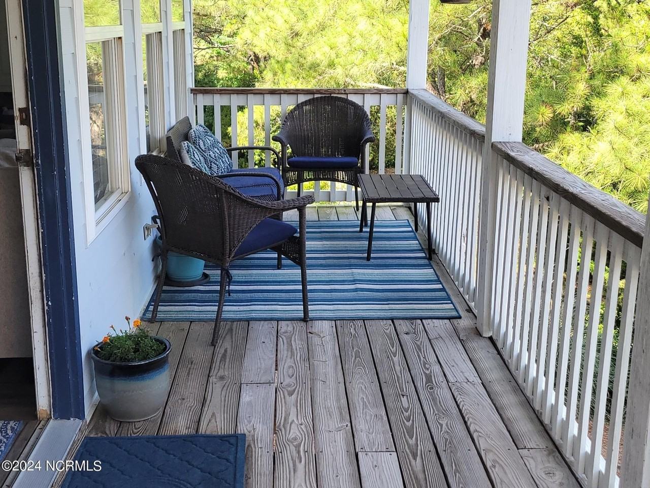 118 Wyndward Ct - Photo 4 of 33