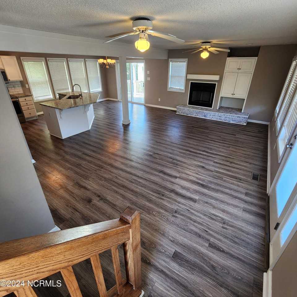 118 Wyndward Ct - Photo 5 of 33