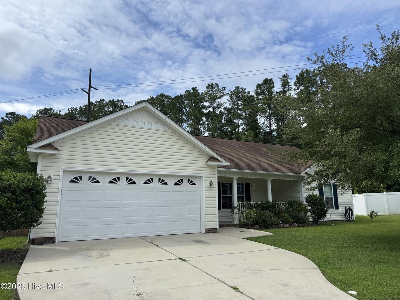 3613 Delesa Ct - Photo 2 of 20