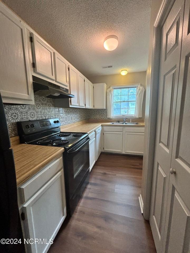 131 Greenford Pl - Photo 6 of 14