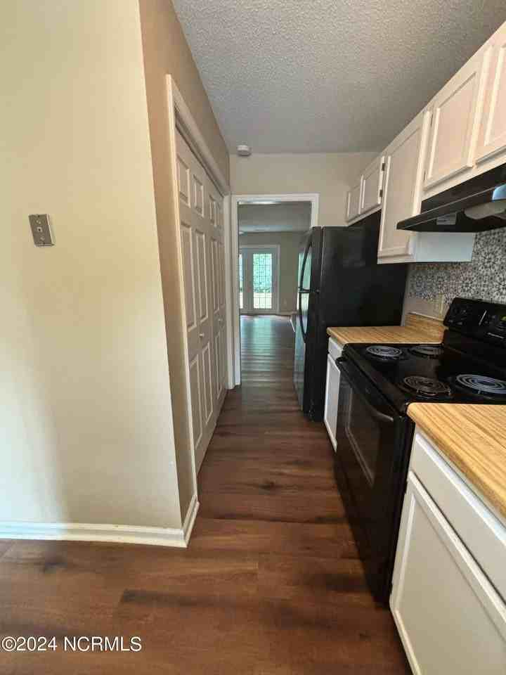 131 Greenford Pl - Photo 7 of 14