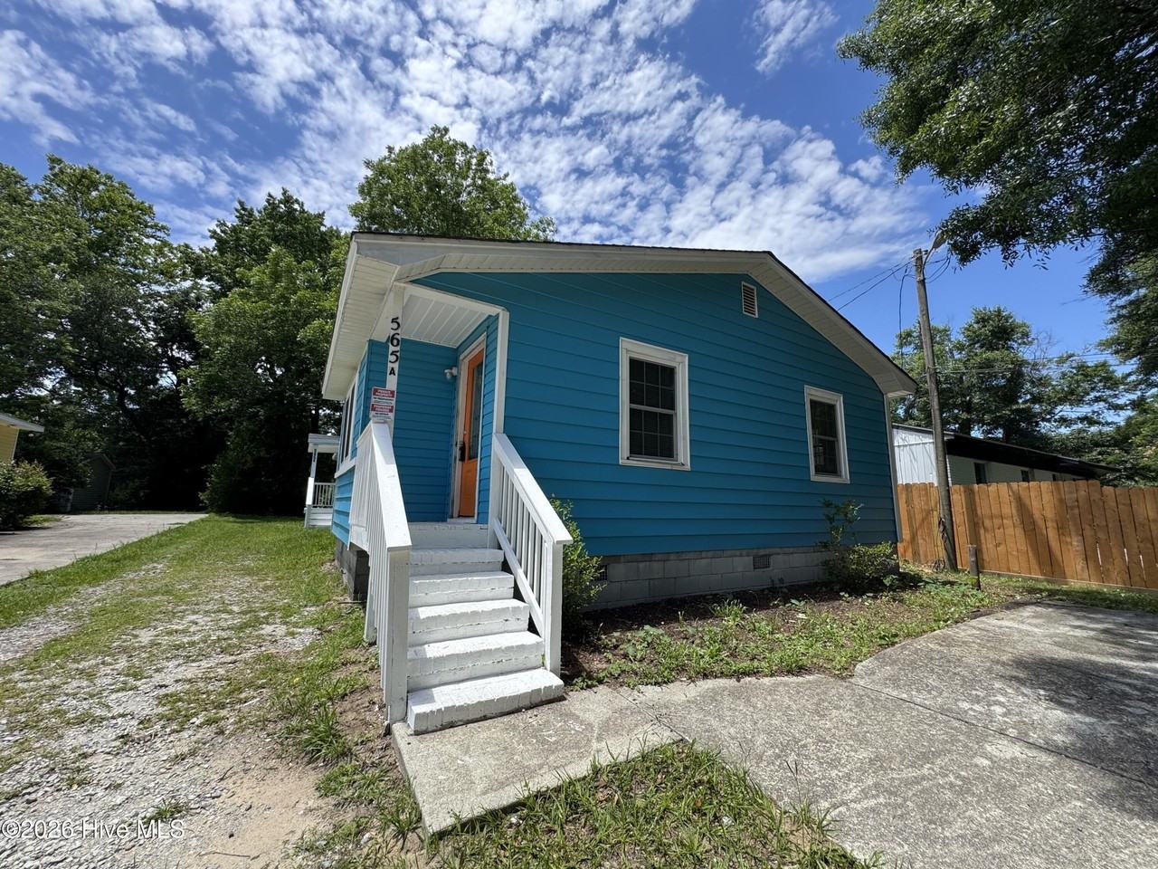 565 Manly Ave #A