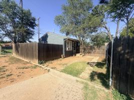 featured image of 2601 40th St #REAR