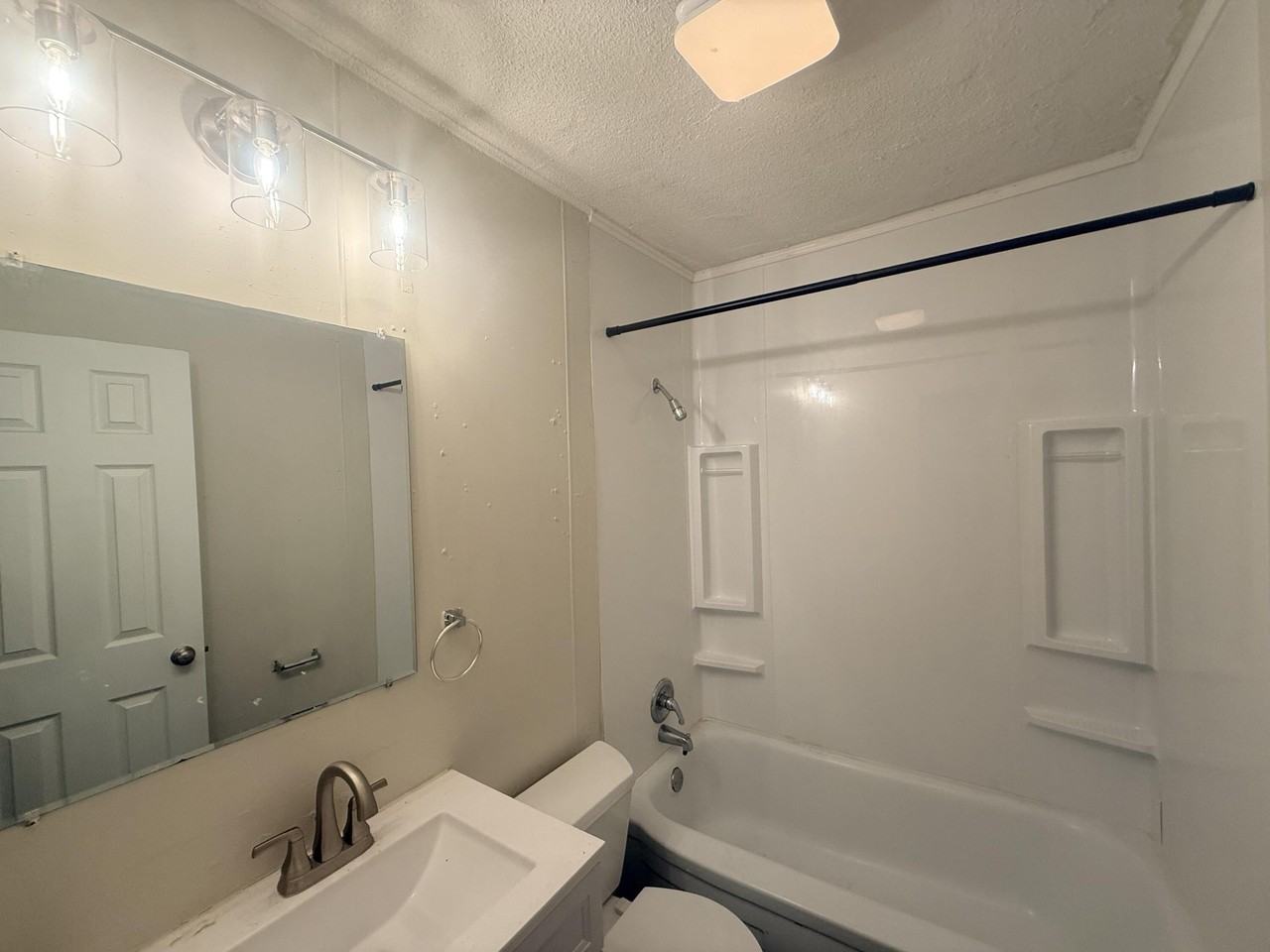 2601 40th St #REAR - Photo 6 of 6