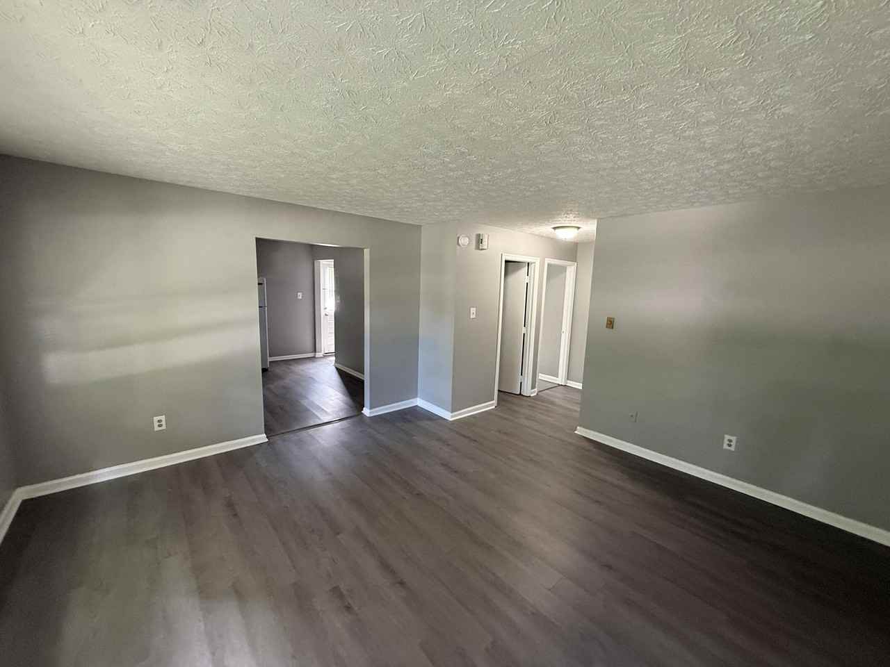 327 Garden Park Dr #B - Photo 2 of 11