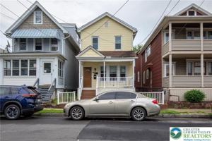 featured image of 68 S Meade St