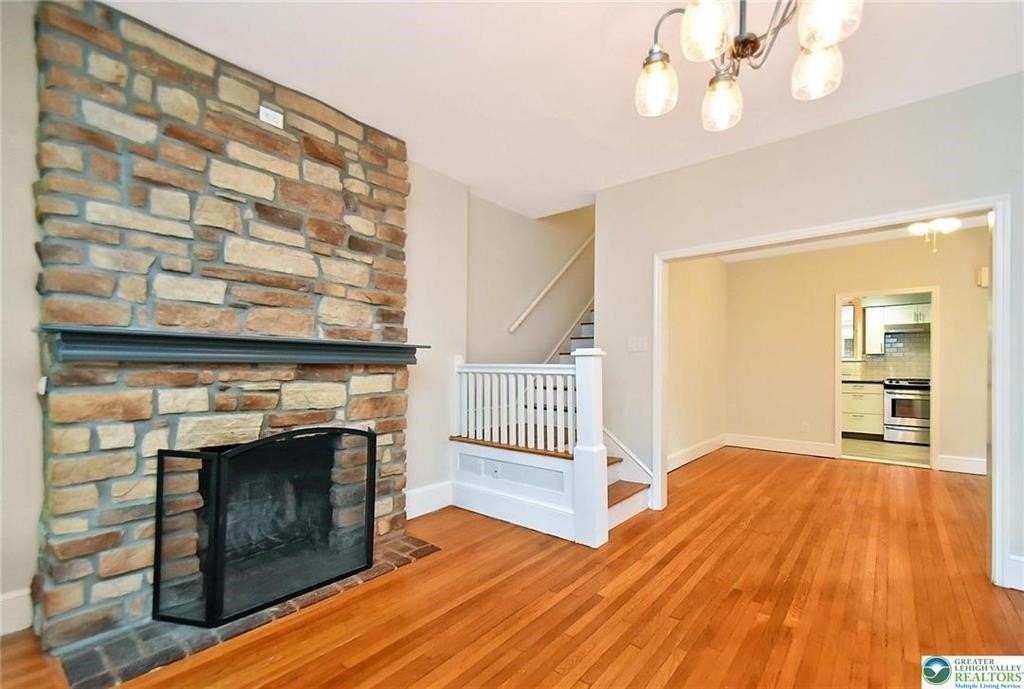 1140 N New St - Photo 3 of 18