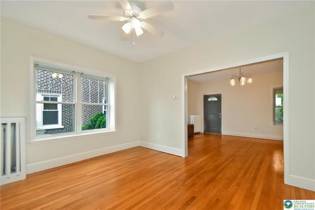 1140 N New St - Photo 5 of 18
