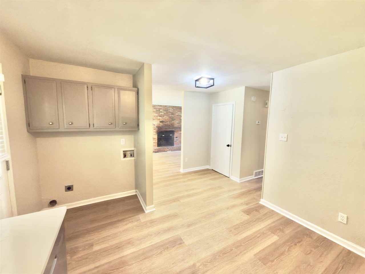 379 Dove Valley Rd - Photo 5 of 15