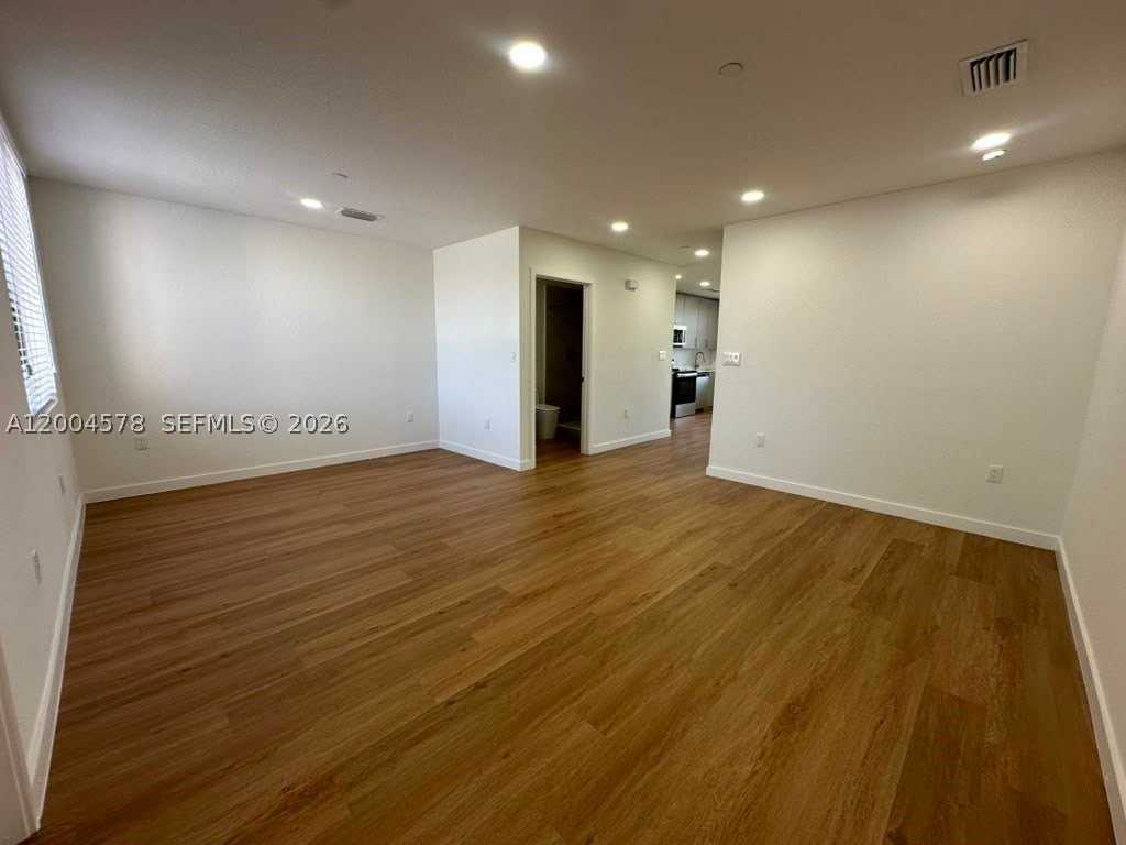 12554 Sw 194th St #0 - Photo 2 of 21