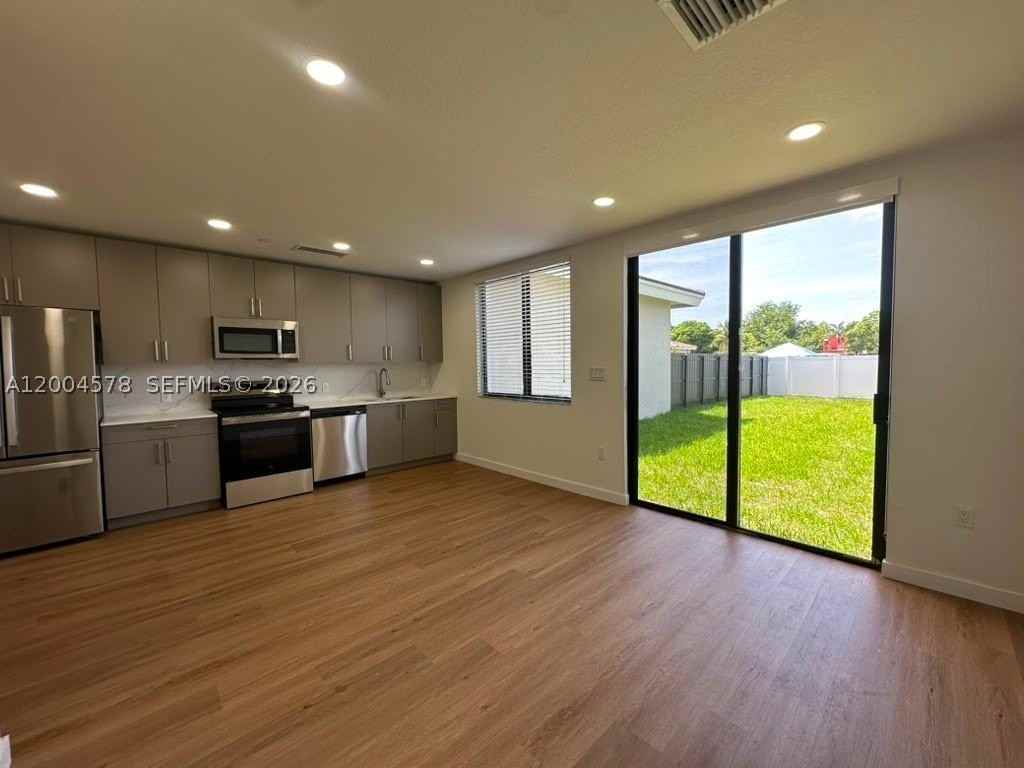 12554 Sw 194th St #0 - Photo 6 of 21