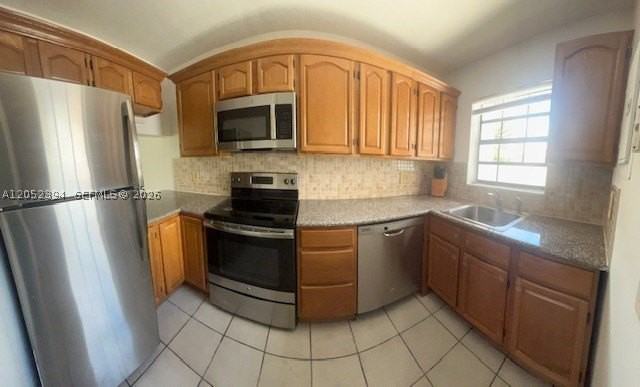 6221 Sw 138th Ct #D - Photo 6 of 16