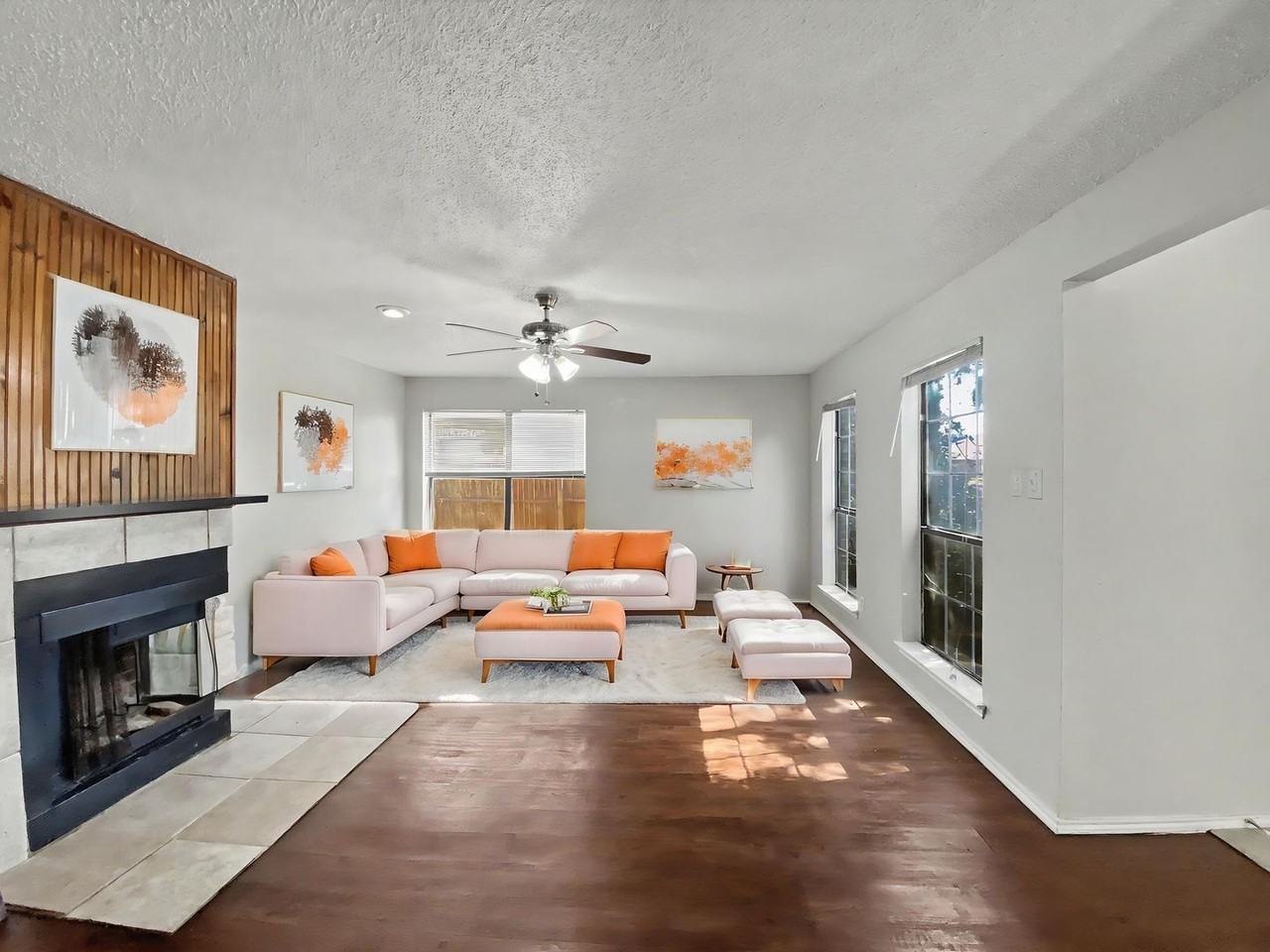 2202 Prairie Creek Trl - Photo 3 of 28