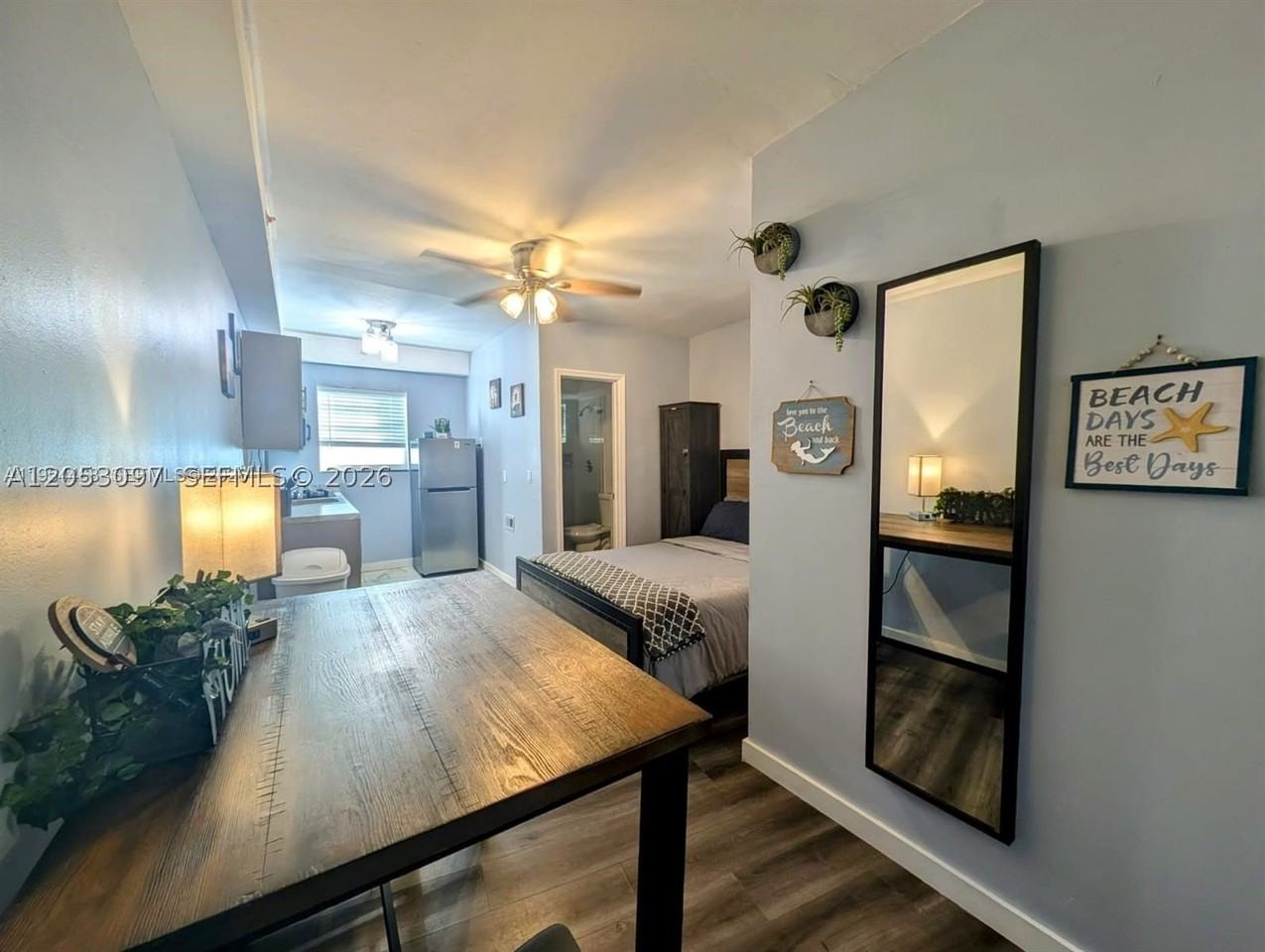 1446 Ocean Dr #44 - Photo 3 of 13