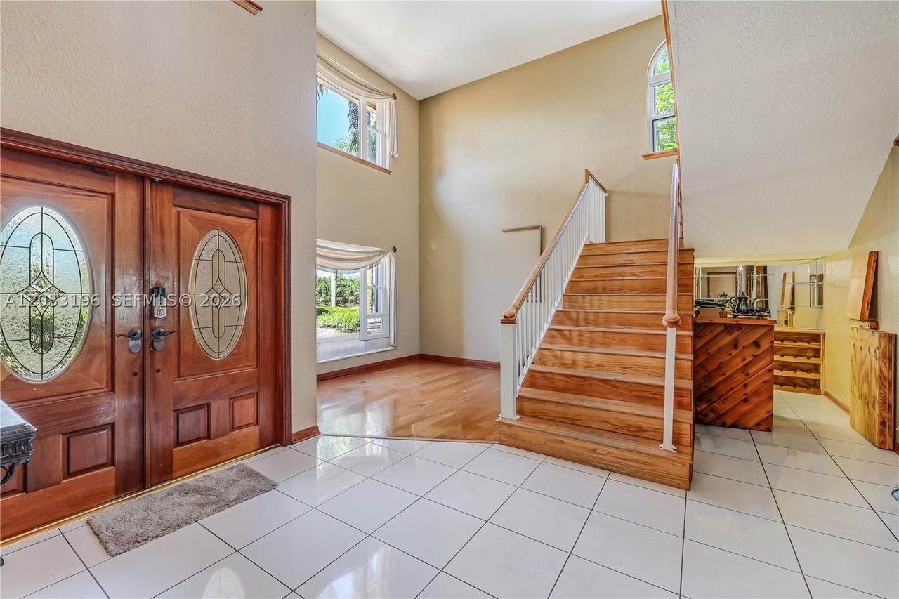 16520 Sw 272nd St - Photo 4 of 50