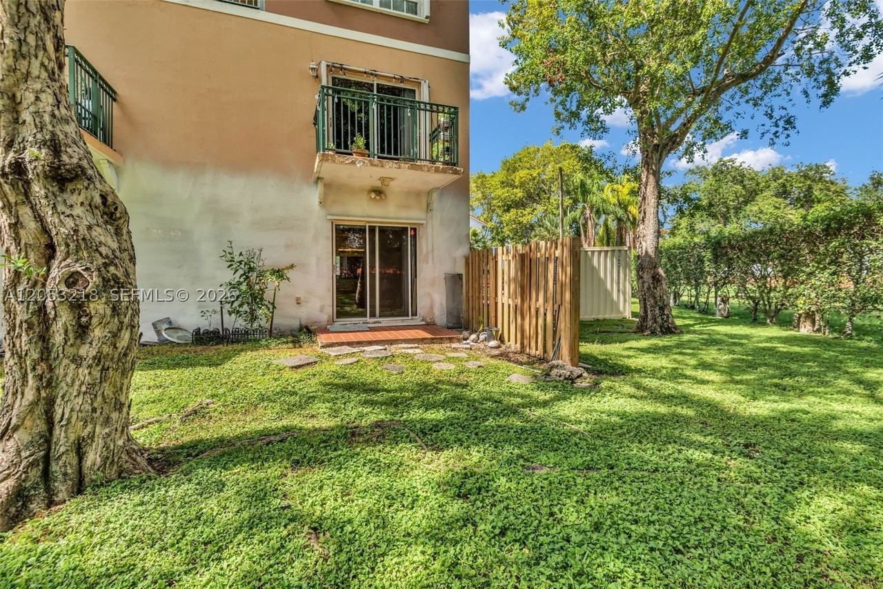 10018 Hammocks Blvd #101-5 - Photo 6 of 17