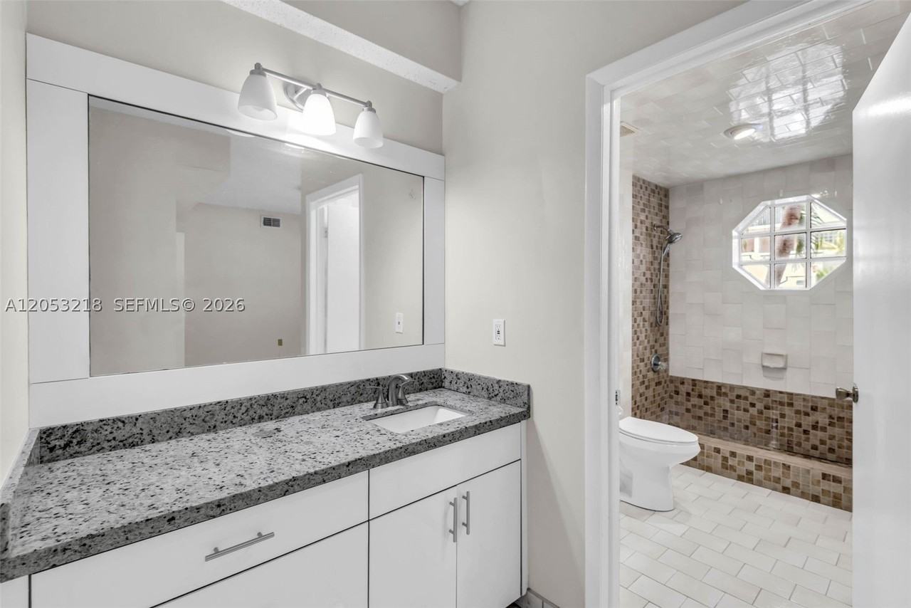 10018 Hammocks Blvd #101-5 - Photo 7 of 17