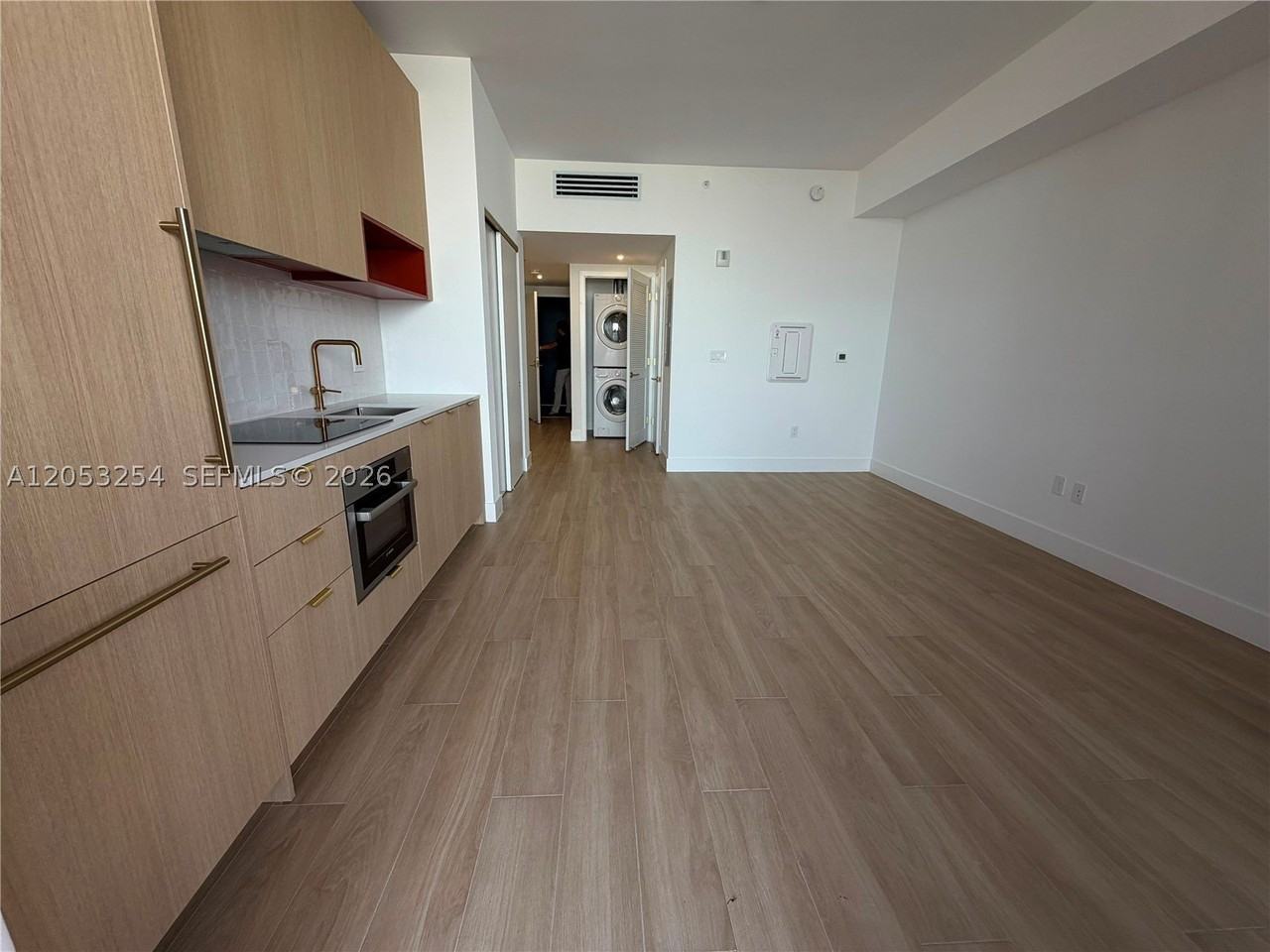 90 NE 32 Street #523 - Photo 4 of 30