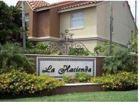 18304 Nw 68th Ave #M - Photo 1 of 1