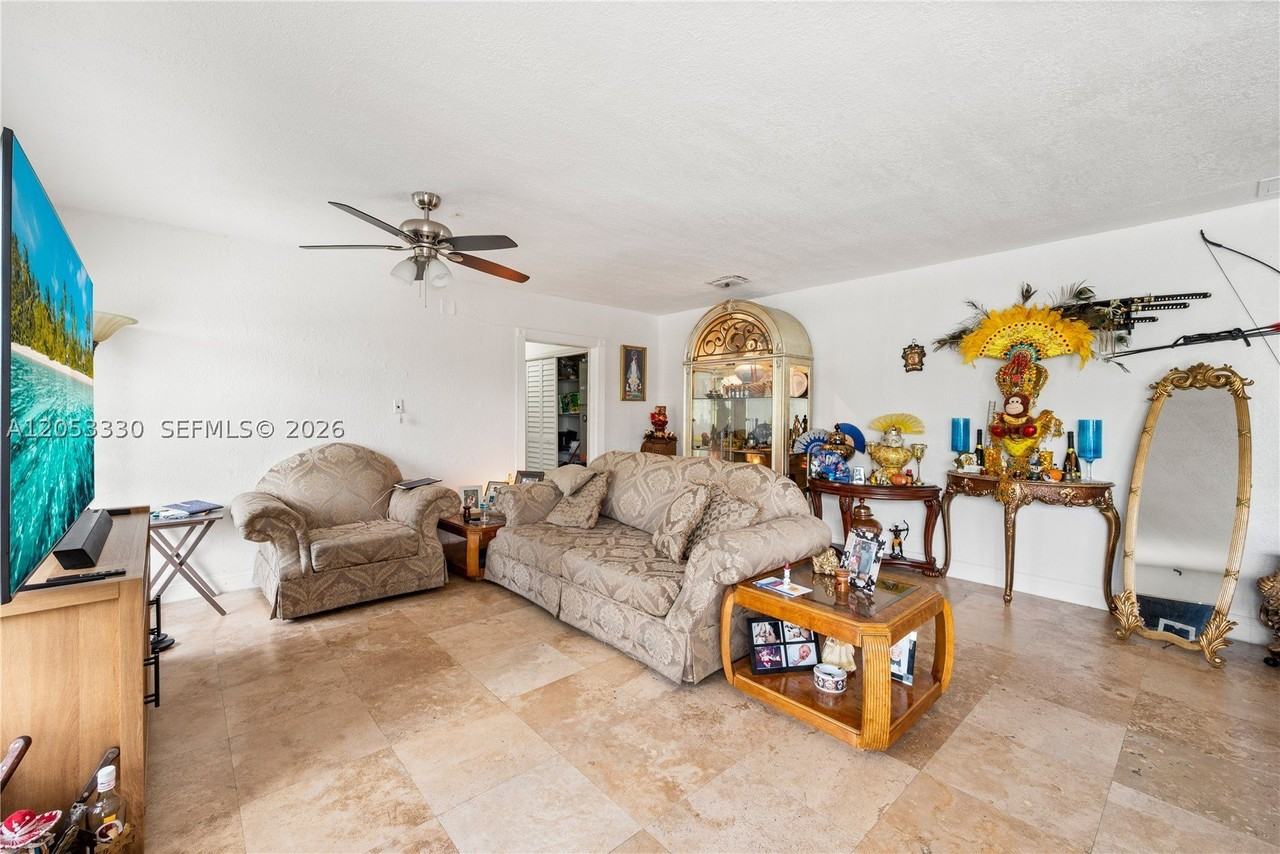 1895 Nw 175th St - Photo 5 of 16