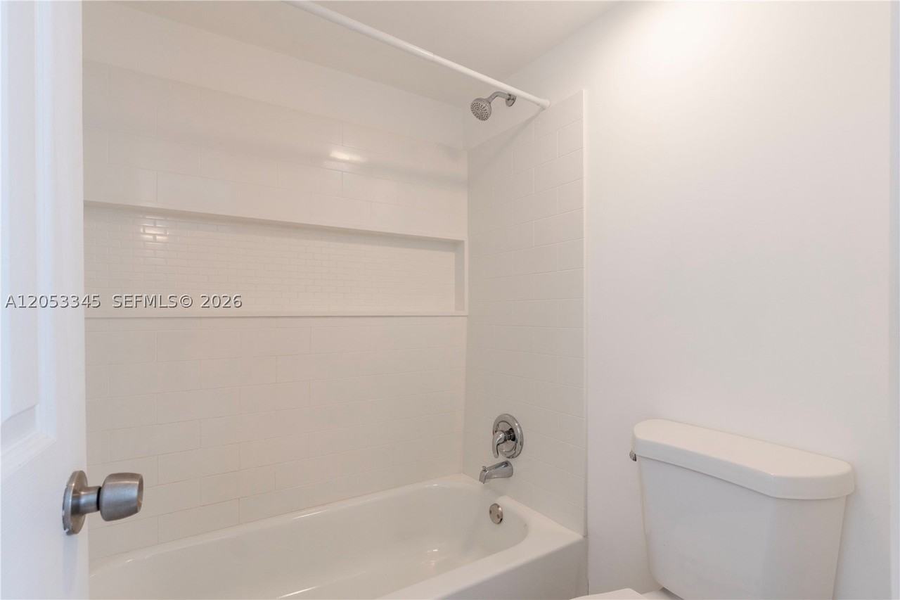 20260 Ne 3rd Ct #2 - Photo 7 of 16