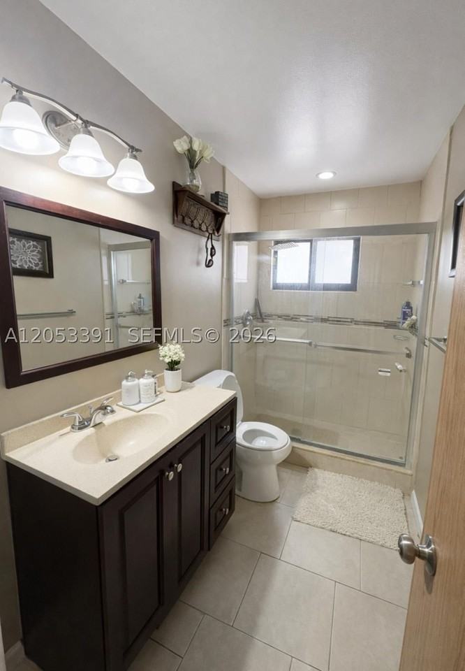 9821 W Elm Ln #9821 - Photo 7 of 19