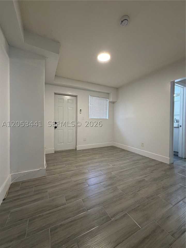 60 Nw 71st St #6 - Photo 5 of 8