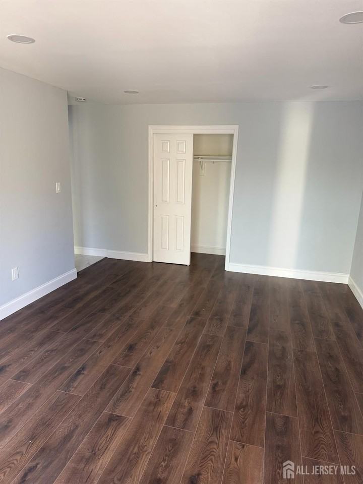 1008 Hidden Village Dr - Photo 6 of 18