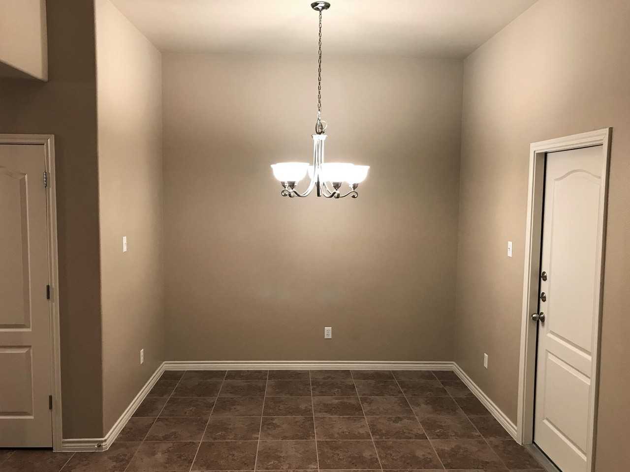 4707 Passion Flower Blvd Apt A - Photo 5 of 25