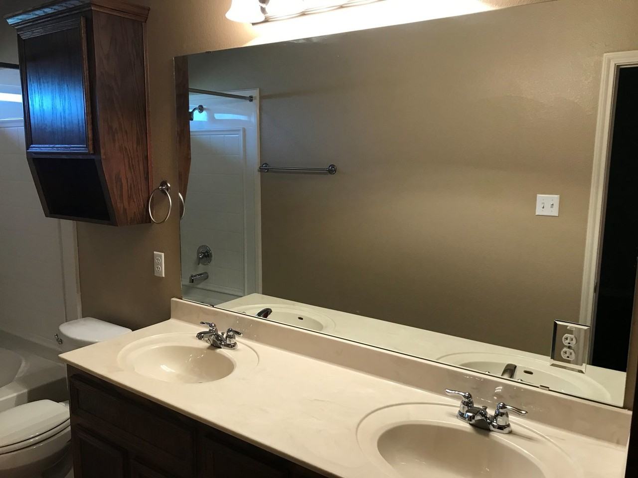 4707 Passion Flower Blvd Apt A - Photo 7 of 25