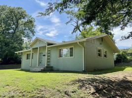 featured image of 1473 Calhoun St