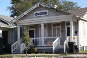 featured image of 436 S Hennessey St