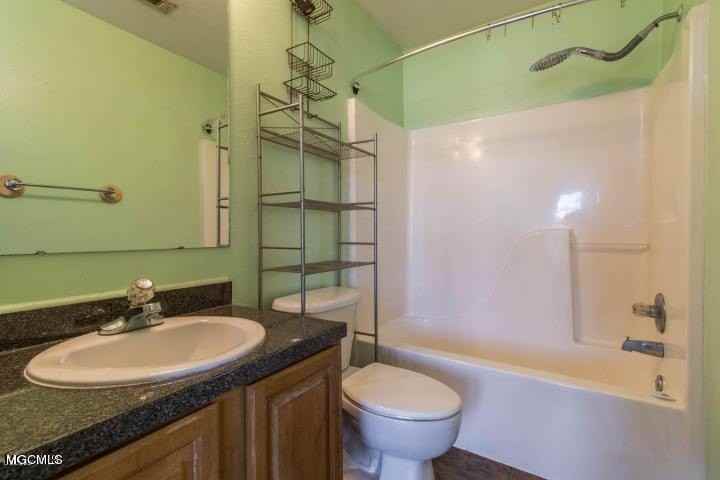 12004 Harmony Cir - Photo 6 of 10