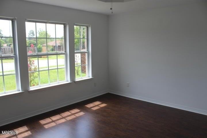 12004 Harmony Cir - Photo 7 of 10