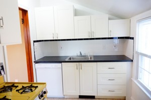 featured image of 806 Houston Ave