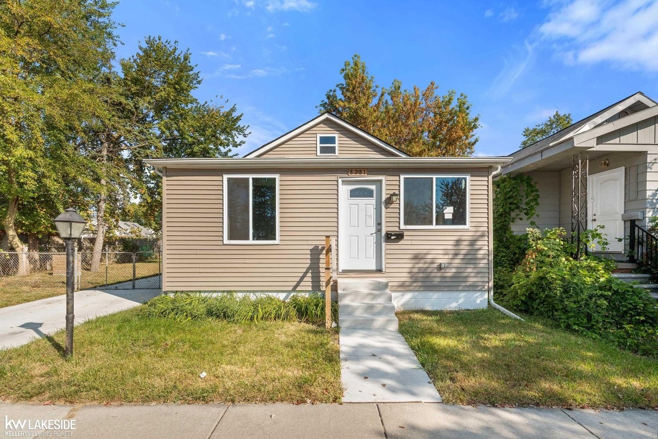 8281 Meadow Ave - Photo 2 of 25