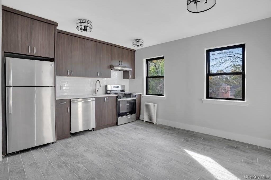 103 Lawson St #D - Photo 2 of 15