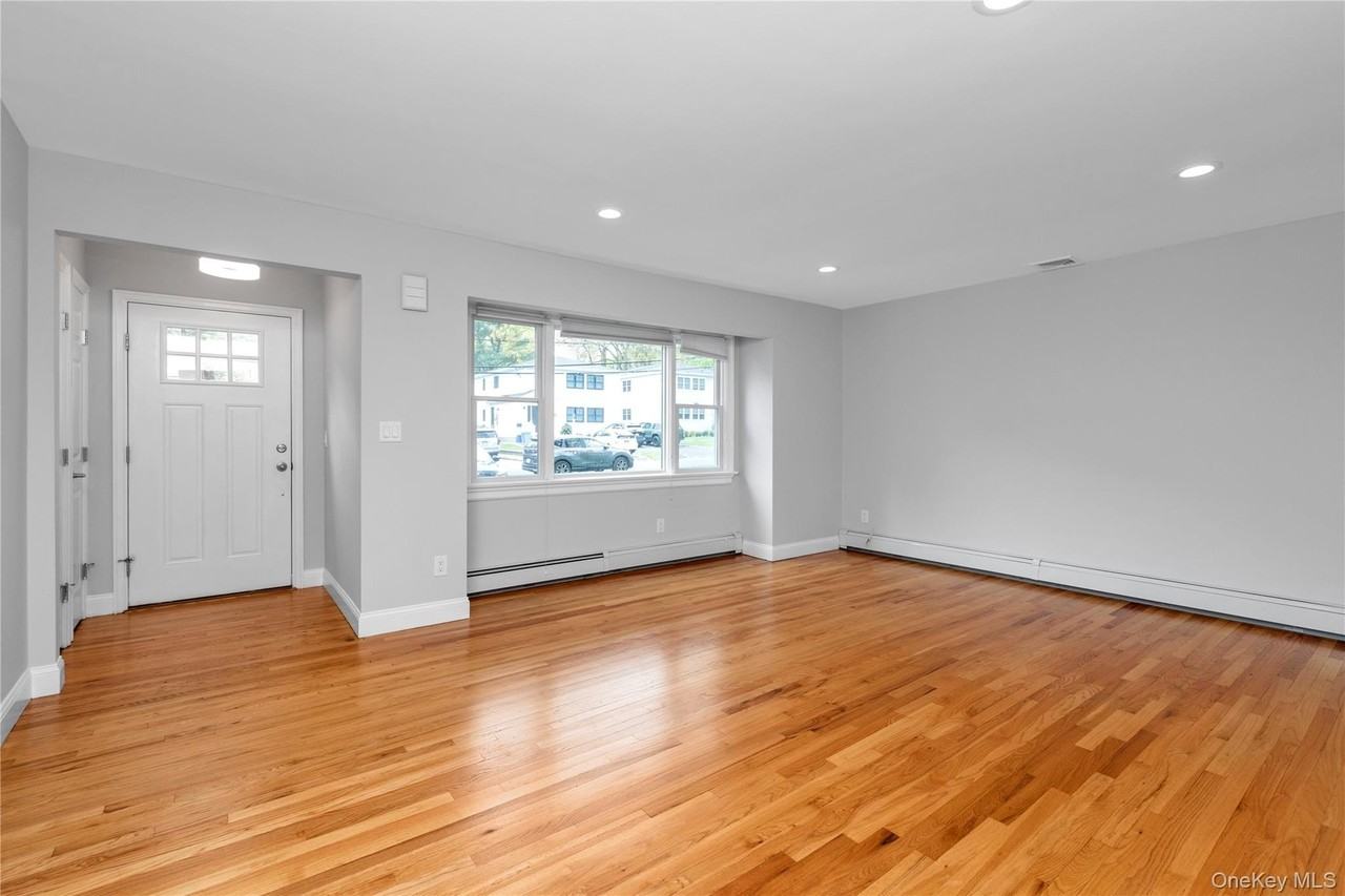 38 Dunes Ln #A - Photo 4 of 23