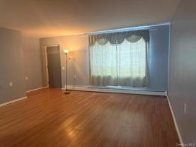 1698 Park Pl - Photo 1 of 1