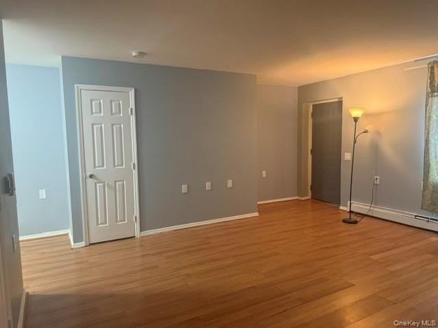 1698 Park Pl - Photo 4 of 11