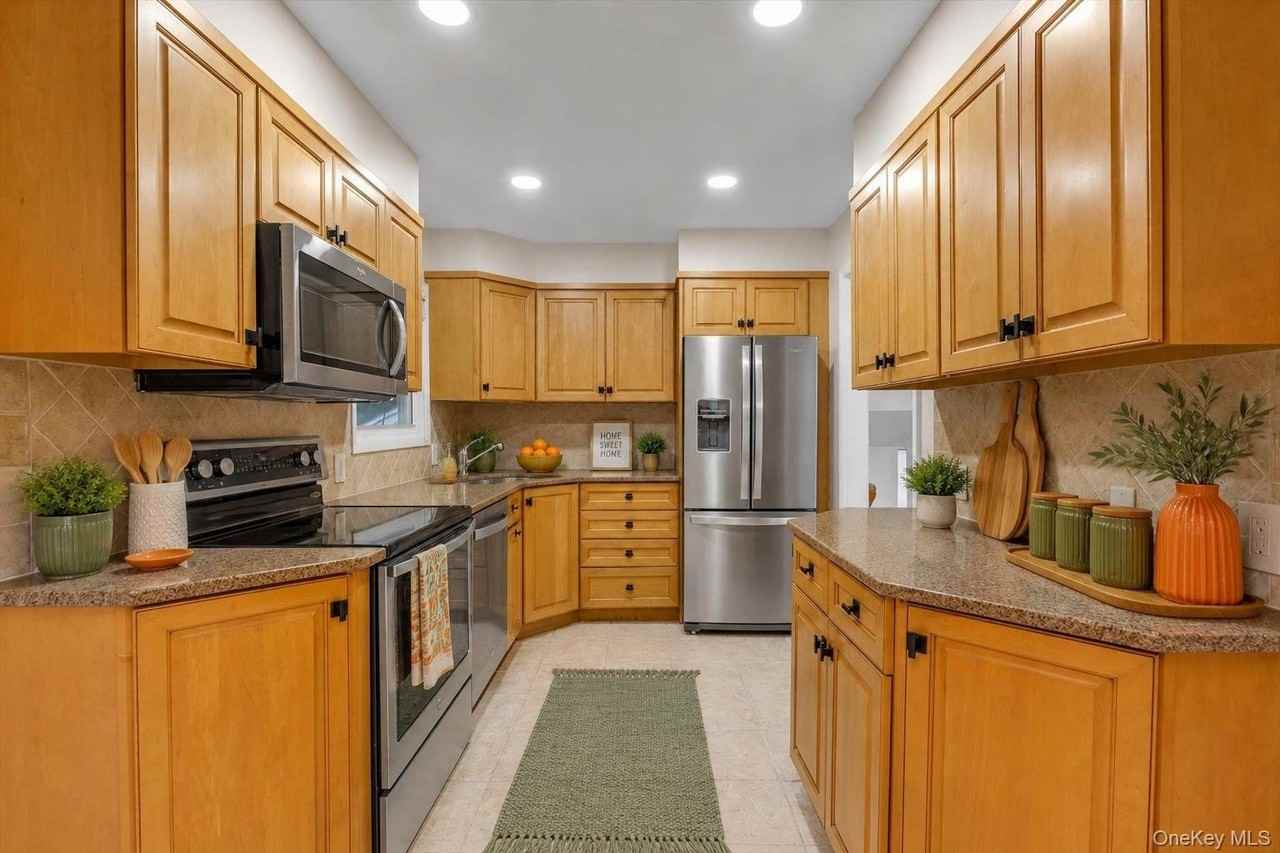 17 Fresno Dr - Photo 5 of 17
