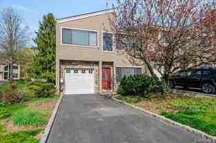 98 Lisa Dr - Photo 1 of 1