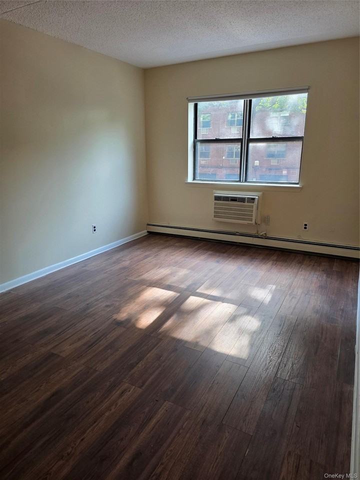 7109 Park Ave - Photo 6 of 10