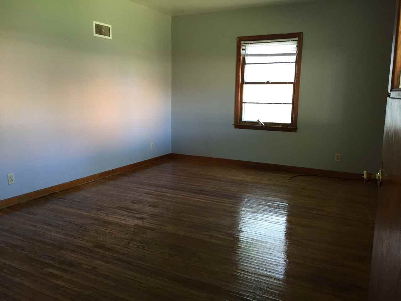746 Hope Ave - Photo 7 of 9