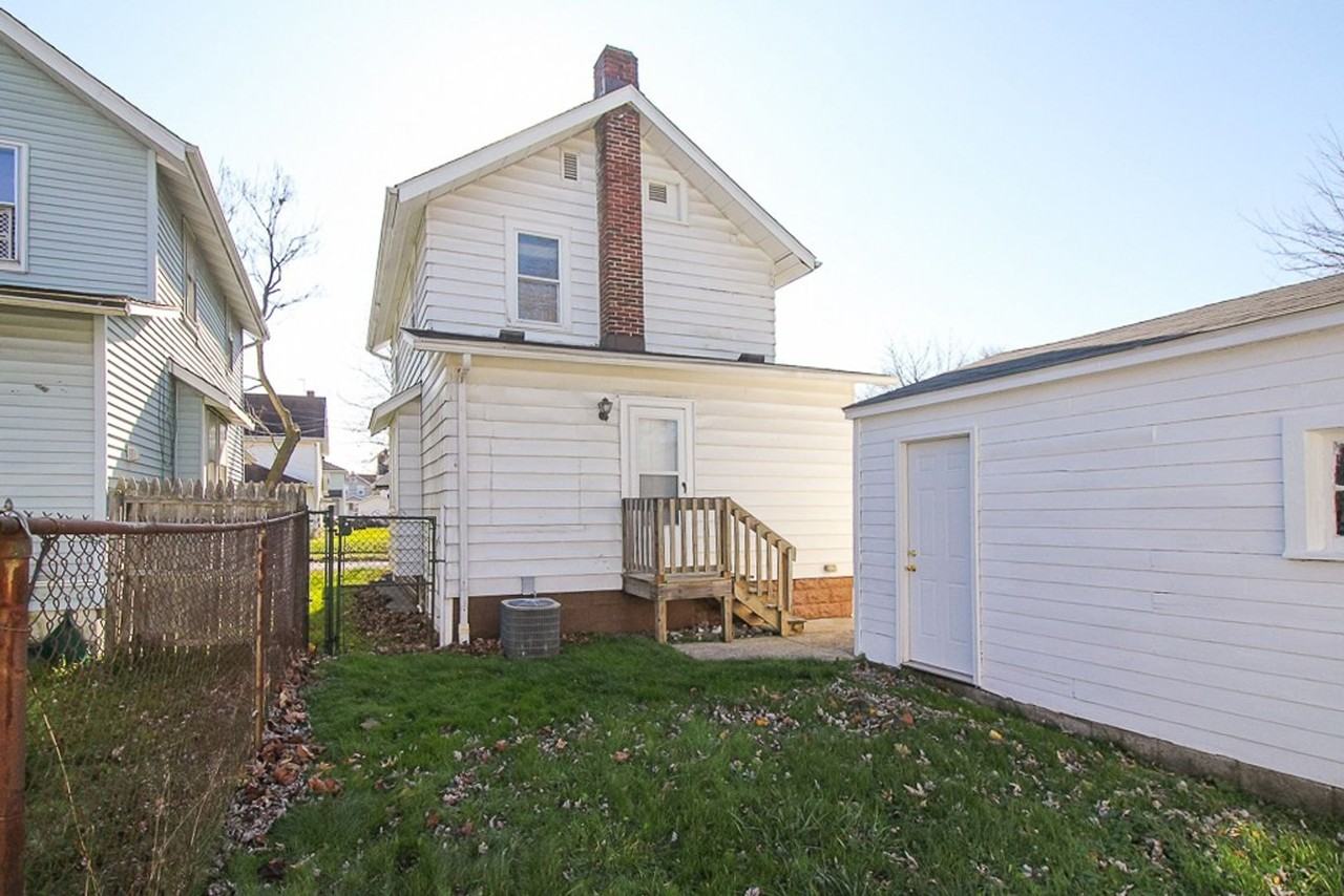 333 Upland Ave - Photo 5 of 24
