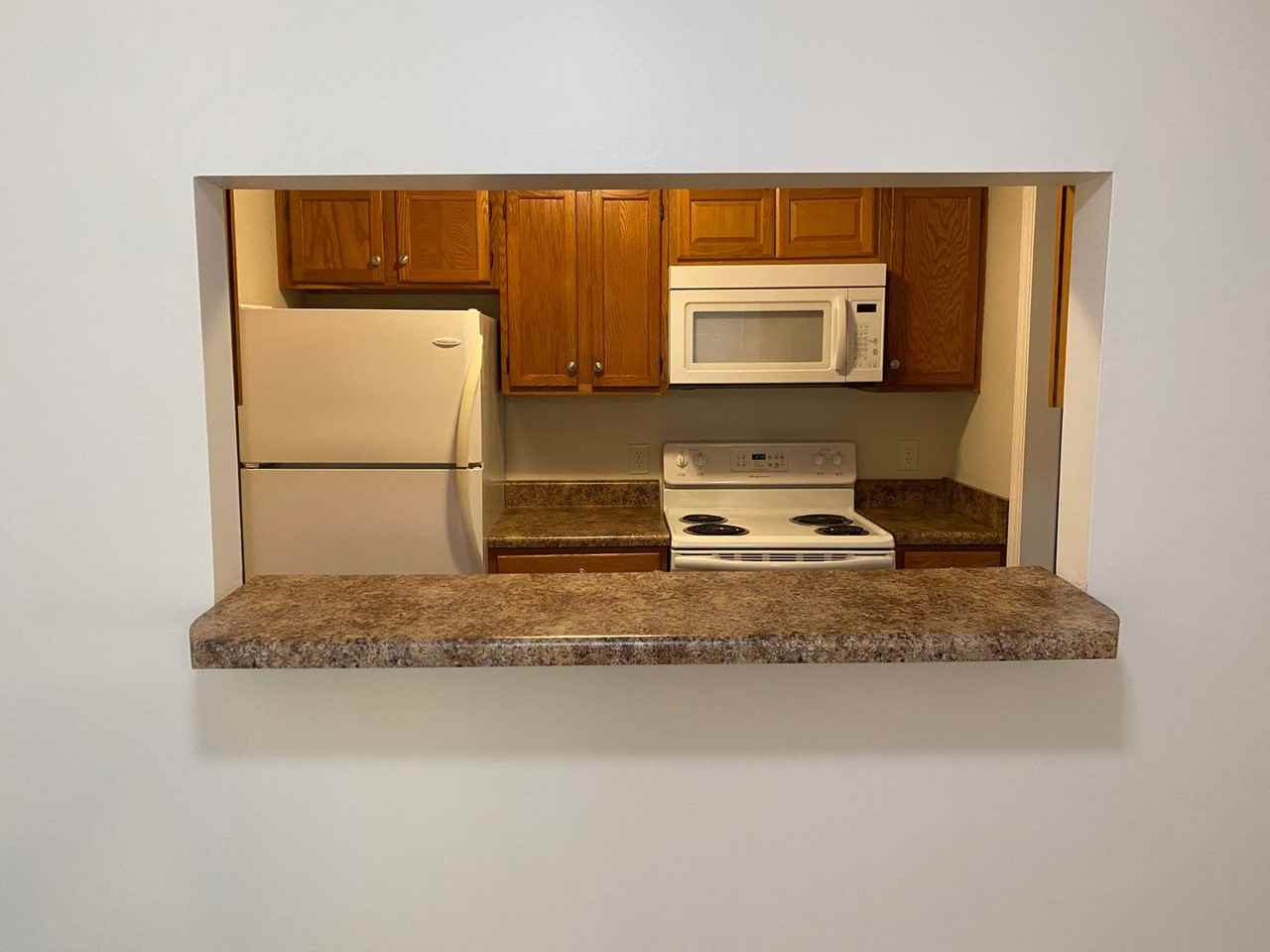 401 W Main St - Photo 6 of 14