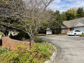 202 Concord Rd - Photo 1 of 1